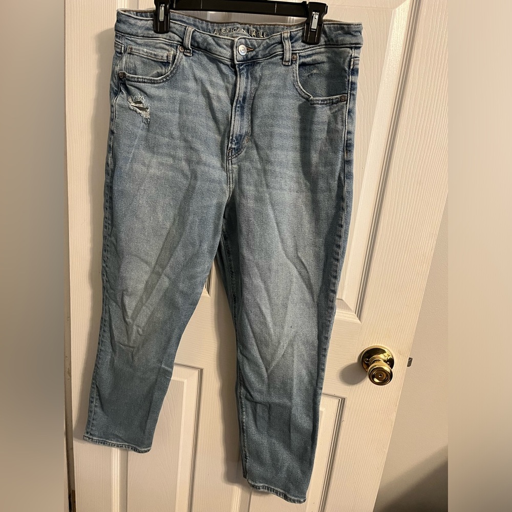 American Eagle Mom Jeans